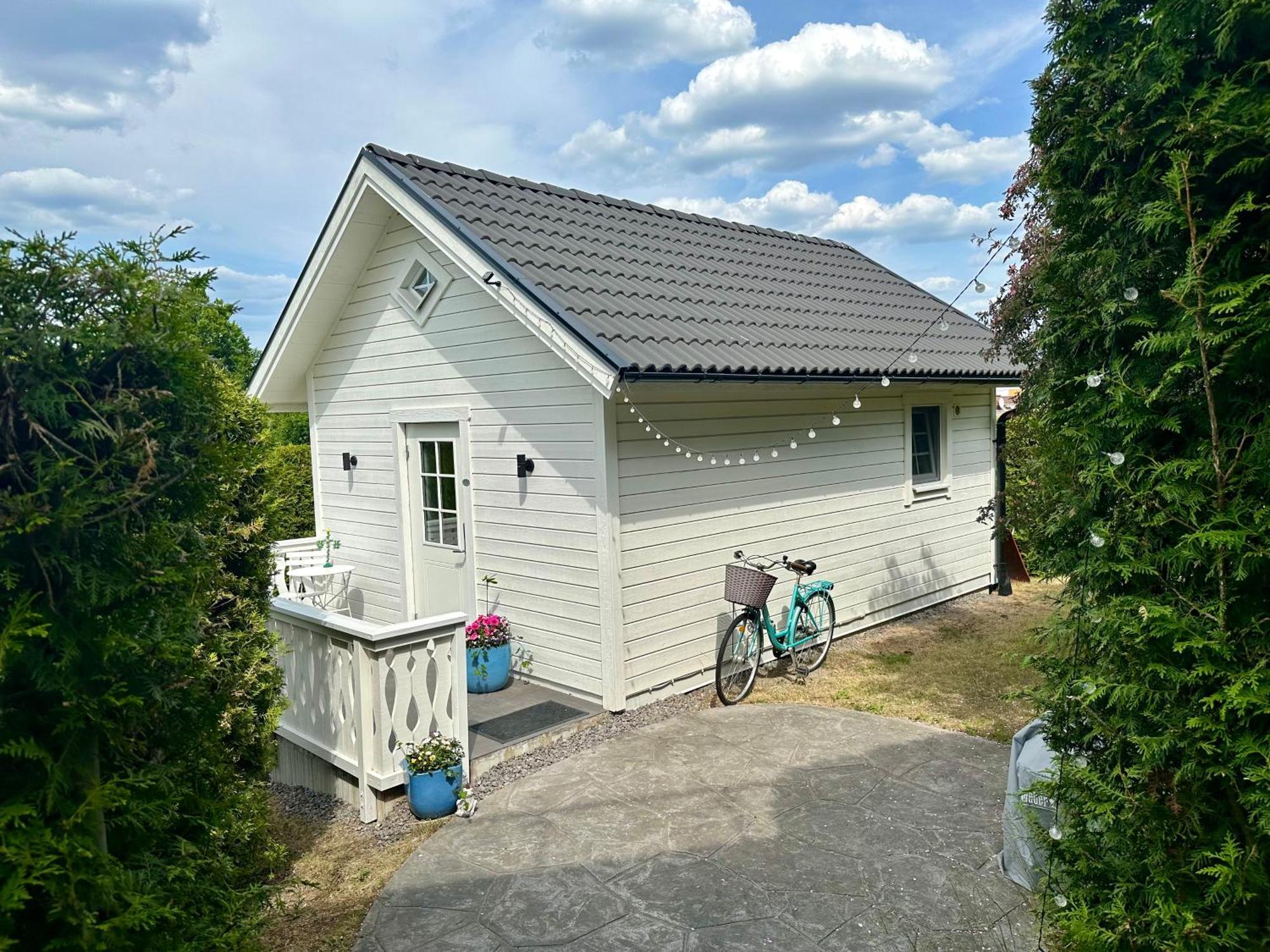 Pensionat Prinshoejden - Home Katrineholm Luaran gambar