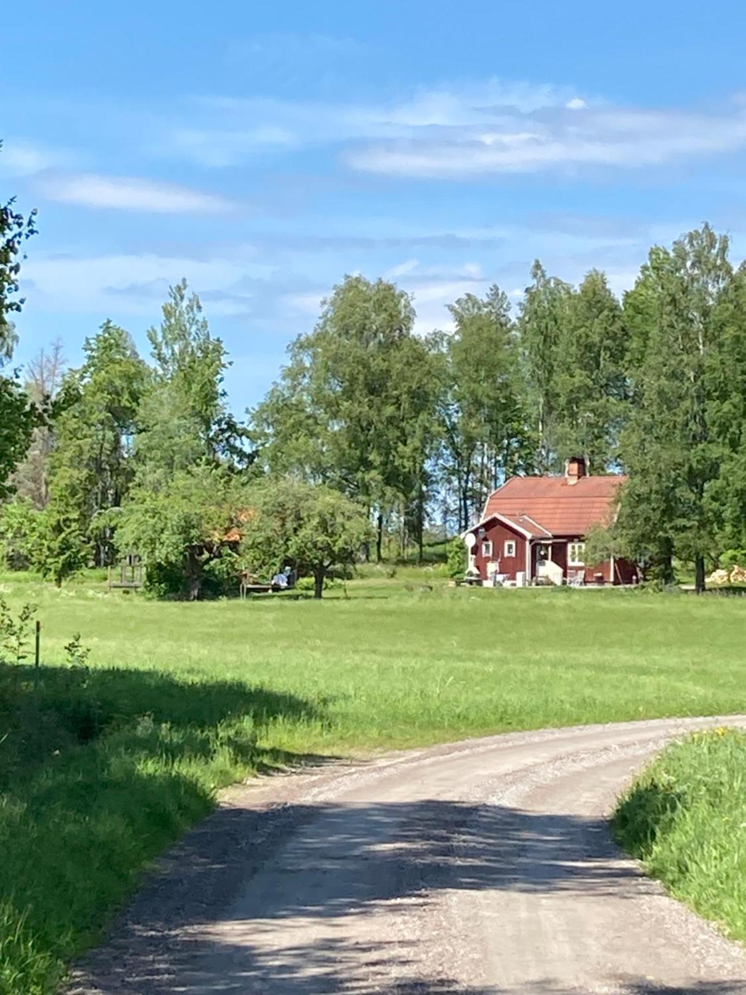Pensionat Prinshoejden - Home Katrineholm Luaran gambar