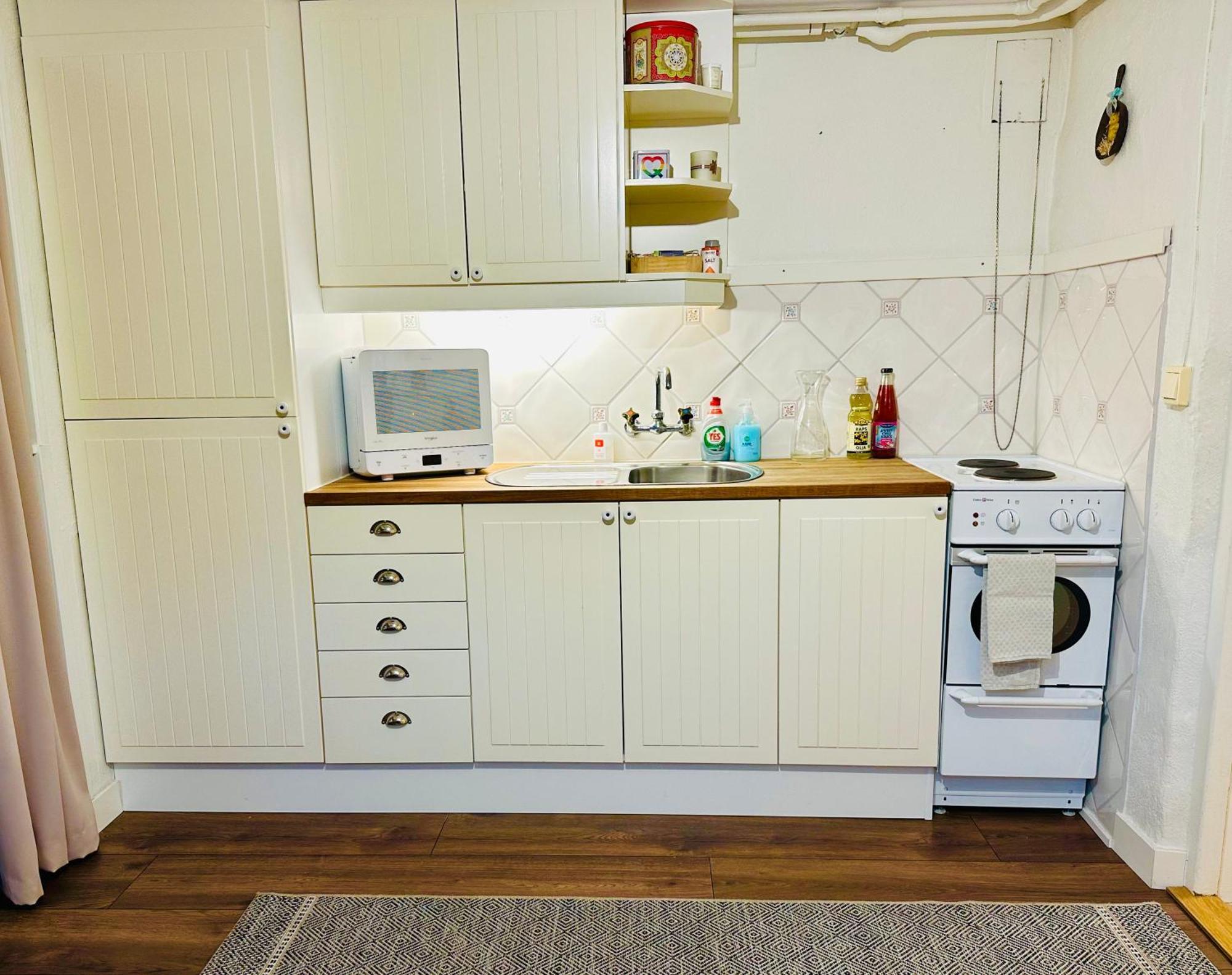 Pensionat Prinshoejden - Home Katrineholm Luaran gambar