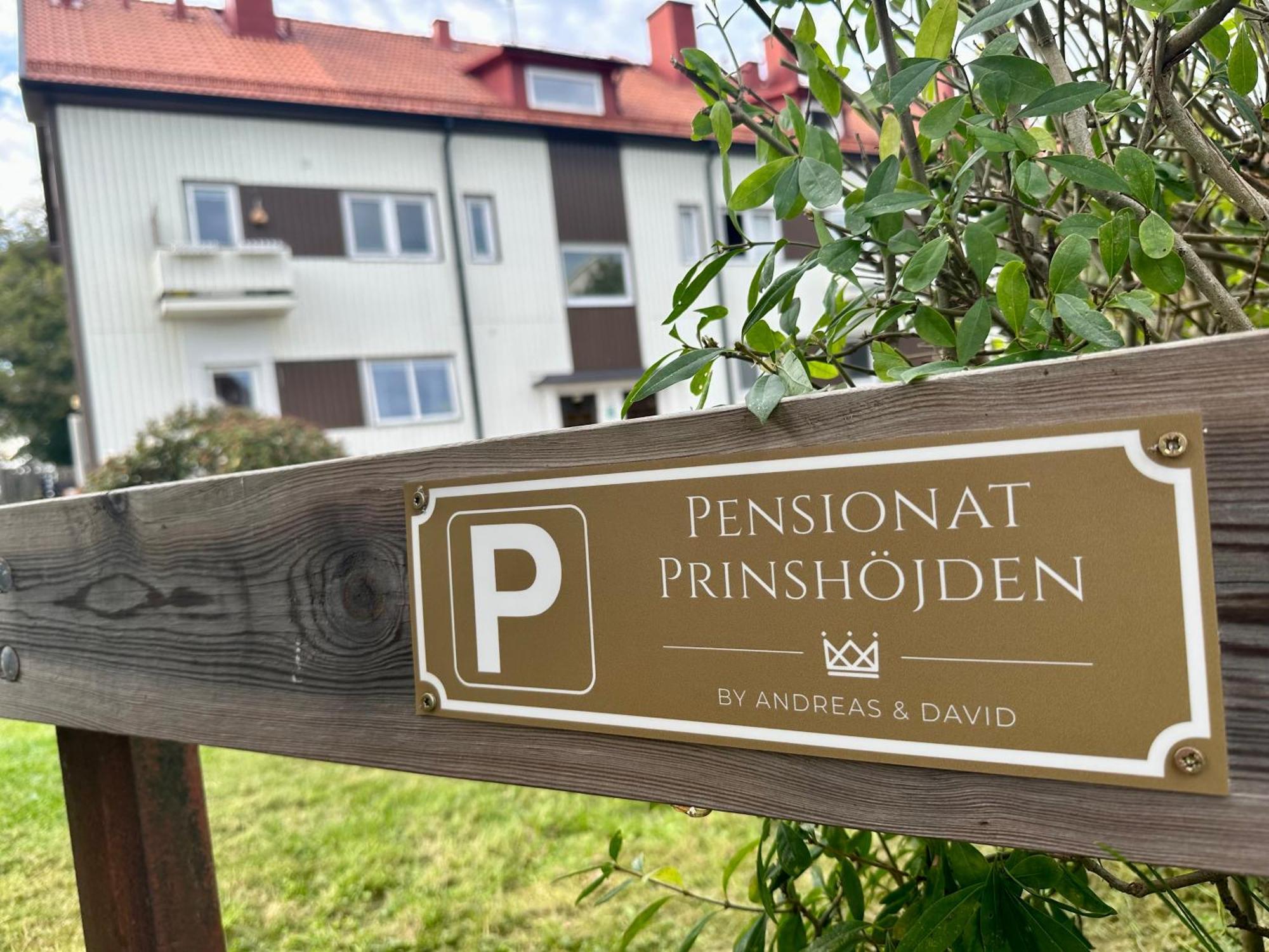 Pensionat Prinshoejden - Home Katrineholm Luaran gambar
