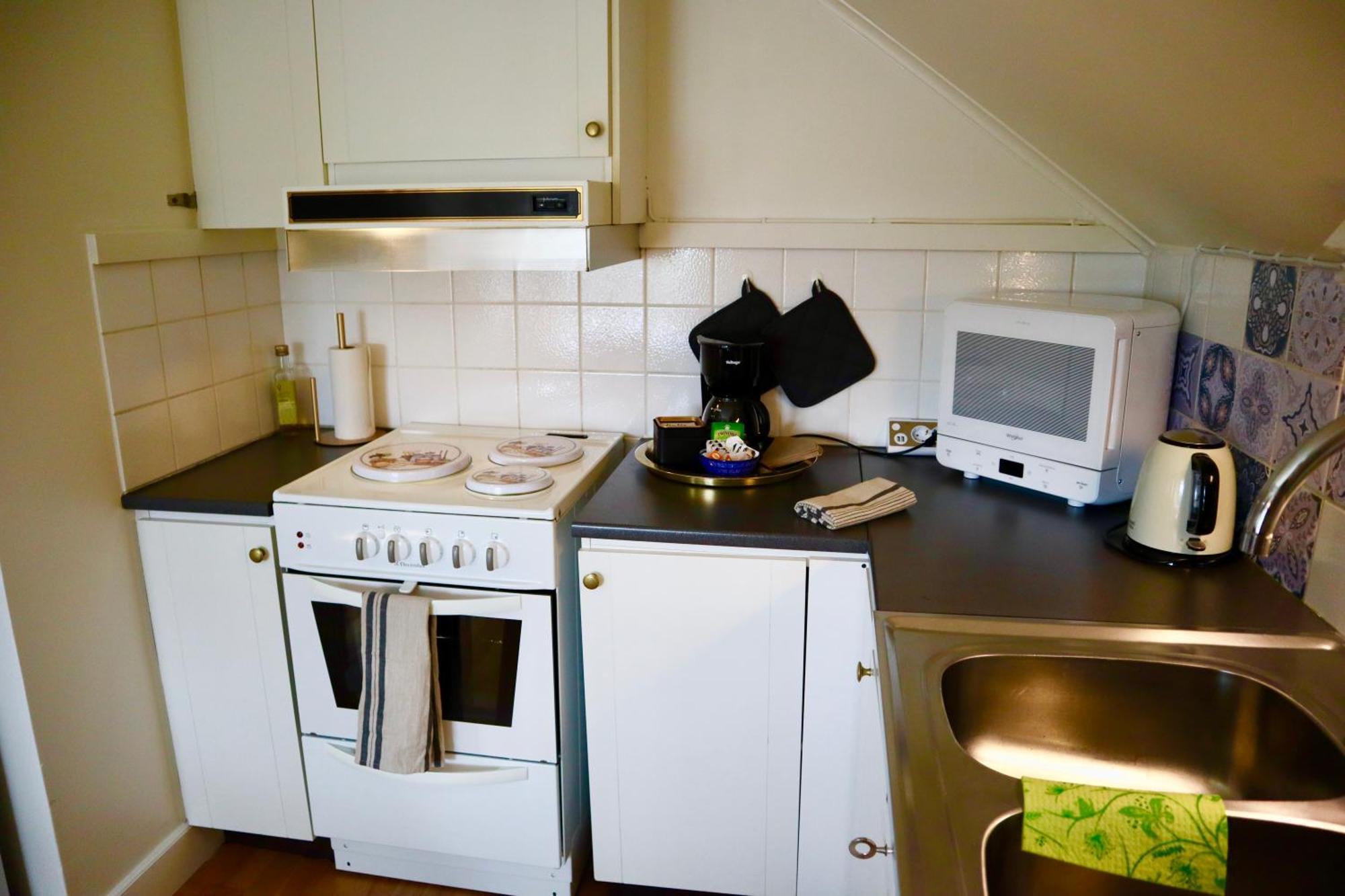 Pensionat Prinshoejden - Home Katrineholm Luaran gambar