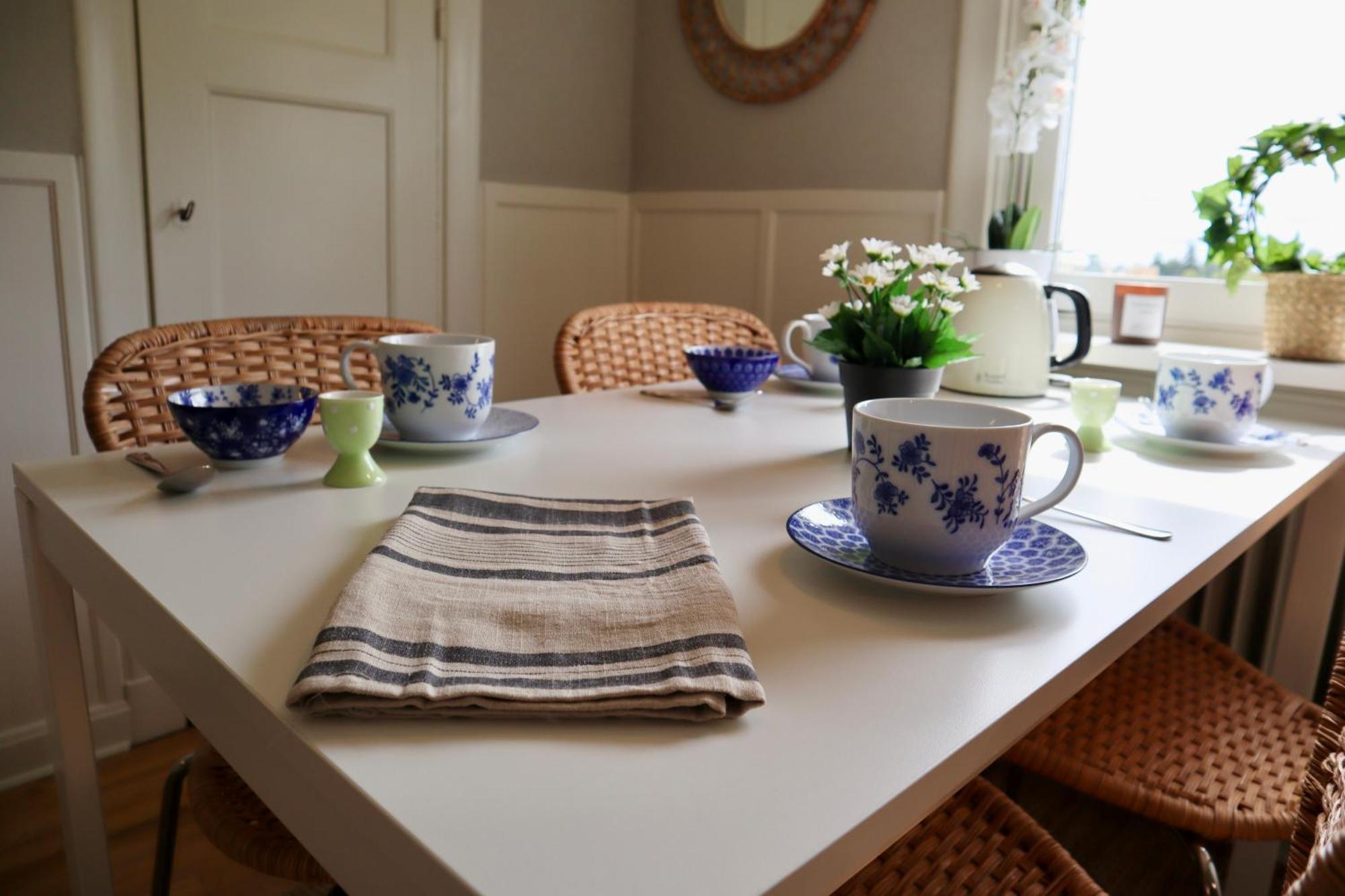 Pensionat Prinshoejden - Home Katrineholm Luaran gambar
