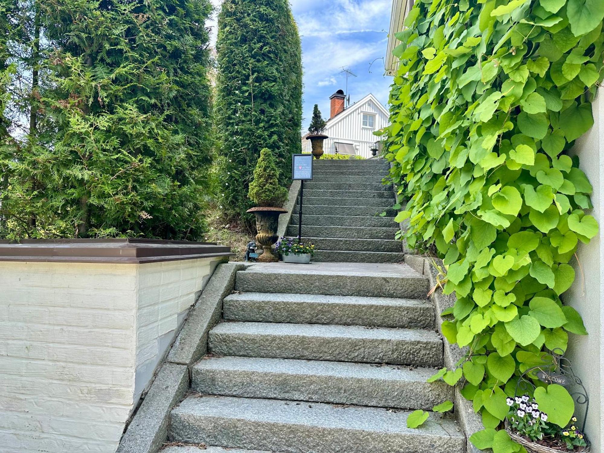Pensionat Prinshoejden - Home Katrineholm Luaran gambar