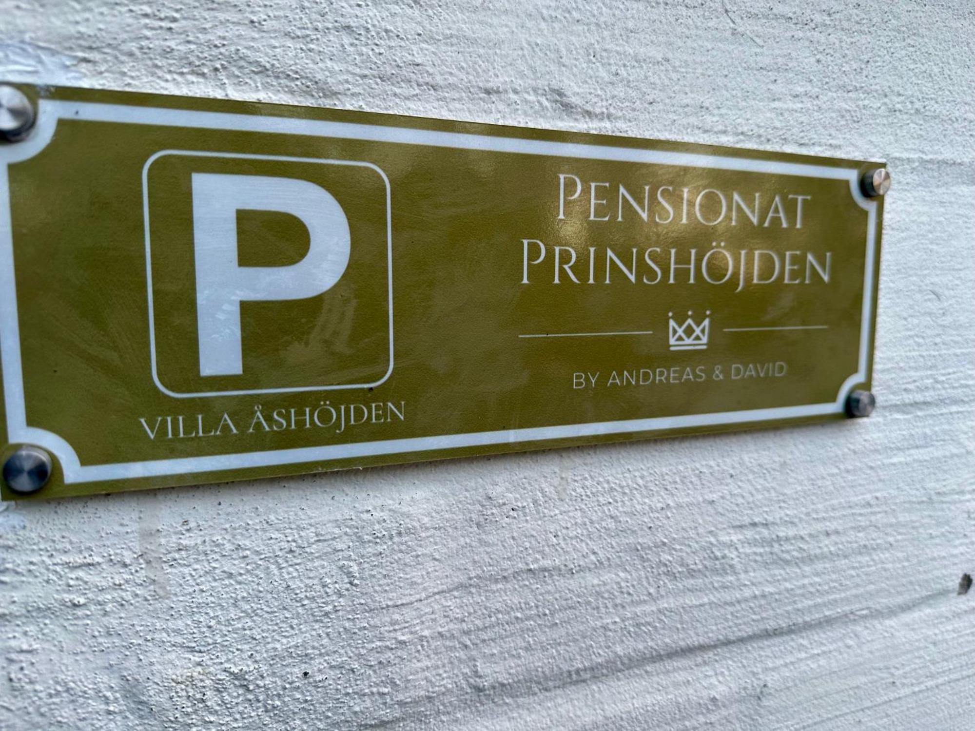 Pensionat Prinshoejden - Home Katrineholm Luaran gambar